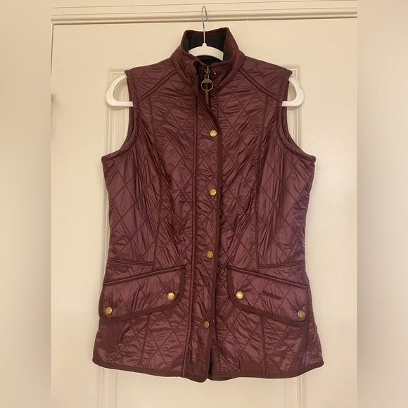 Barbour Jackets & Blazers - Barbour quilted woman’s vest NWT